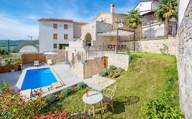 Villa Beram By Villas Holiday